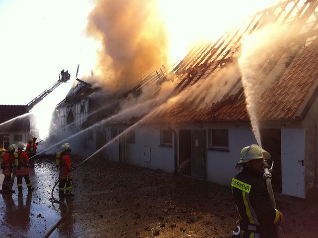 Einsatz 22.09.2010 - FEU Scheunenbrand